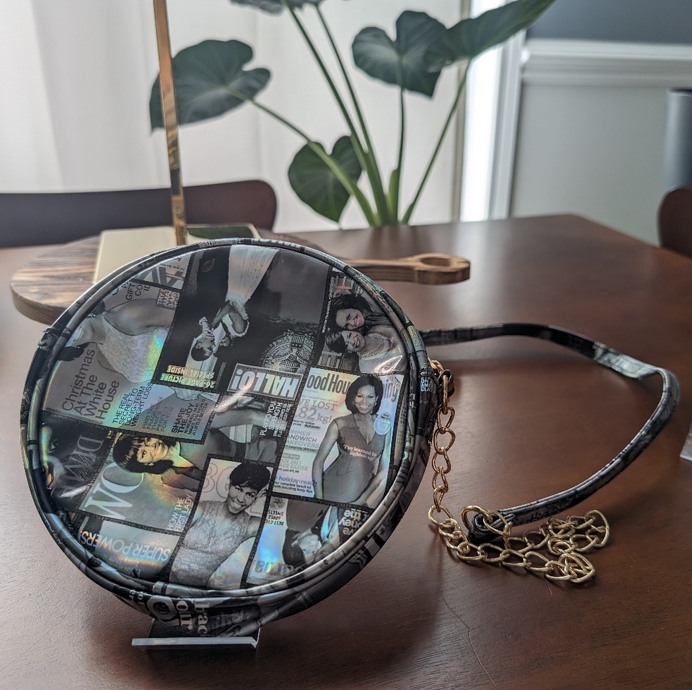 Michelle Obama magazine purse